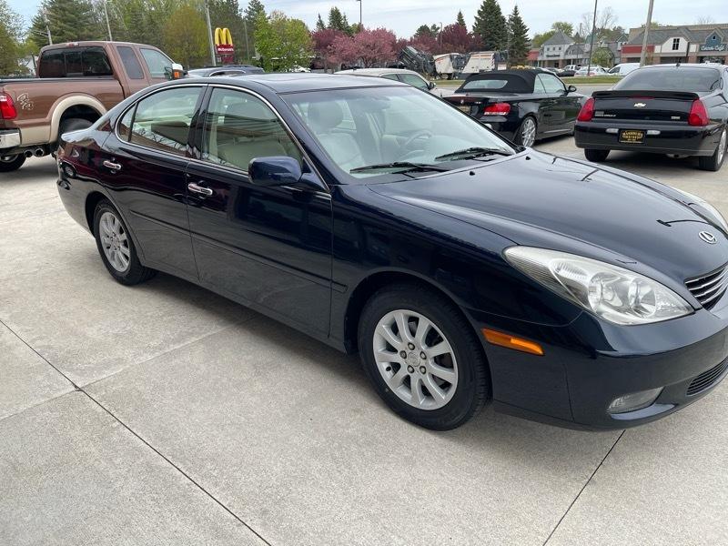 Lexus ES 300 Sedan 2002