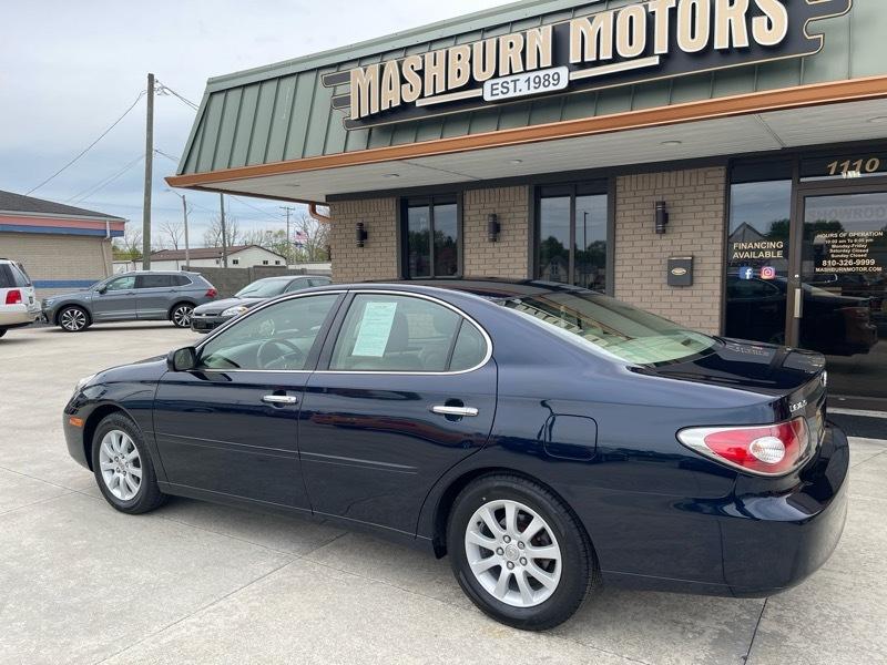 Lexus ES 300 Sedan 2002