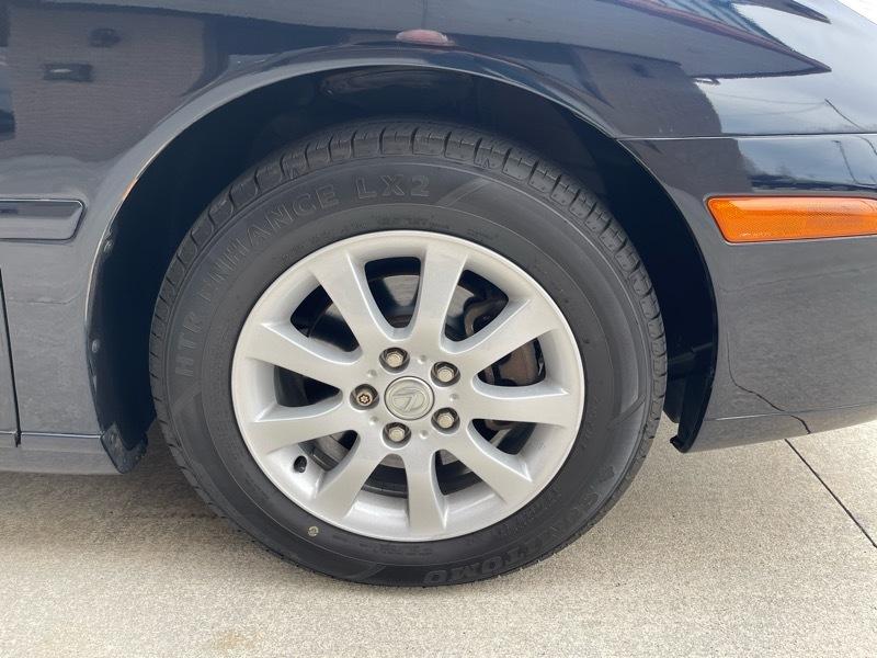 Lexus ES 300 Sedan 2002
