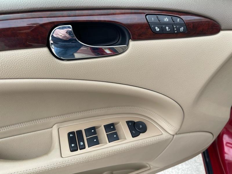 Buick Lucerne CXL V6 2006