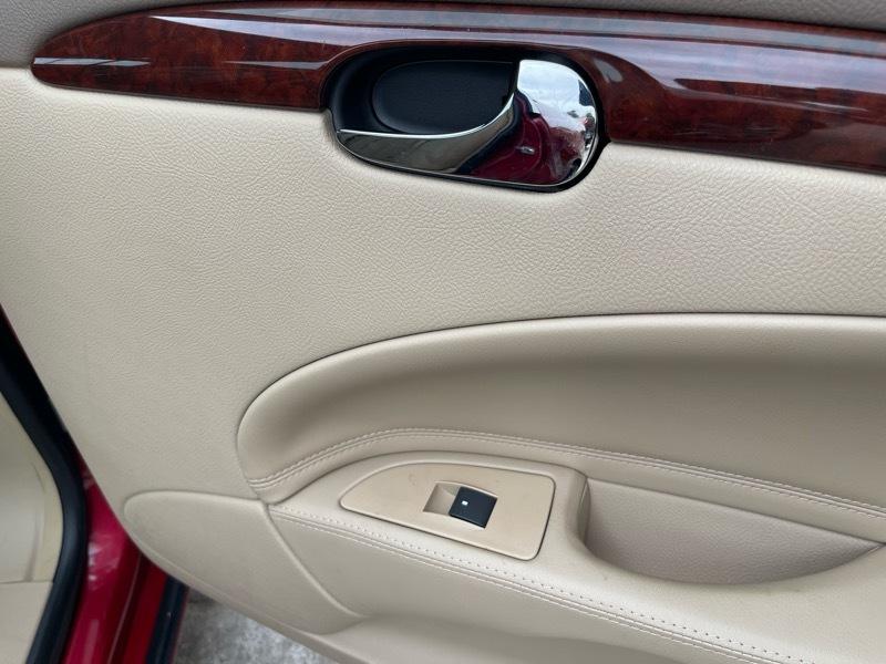 Buick Lucerne CXL V6 2006