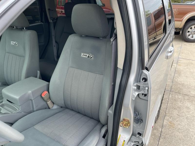 Jeep Grand Cherokee  2006