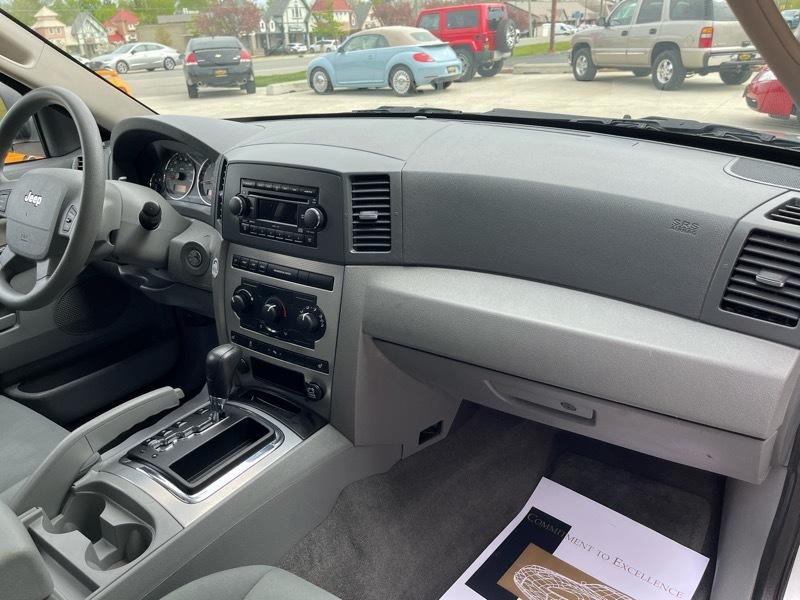 Jeep Grand Cherokee  2006