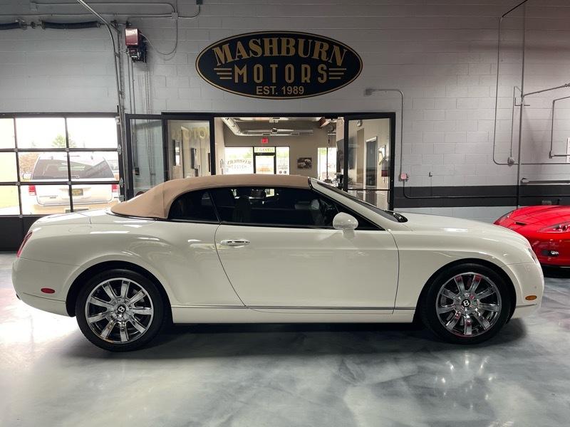 Bentley Continental GTC Convertible 2008