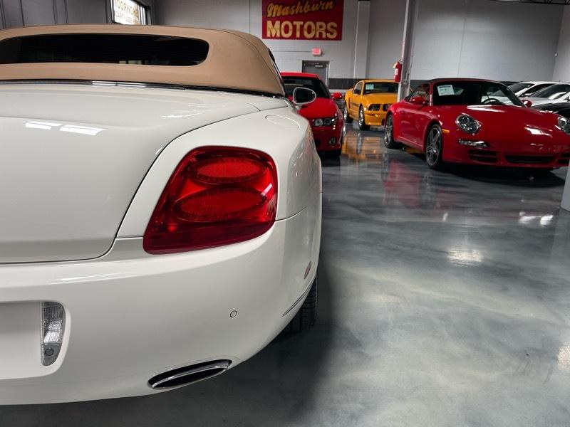 Bentley Continental GTC Convertible 2008
