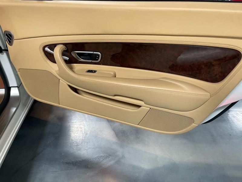 Bentley Continental GTC Convertible 2008