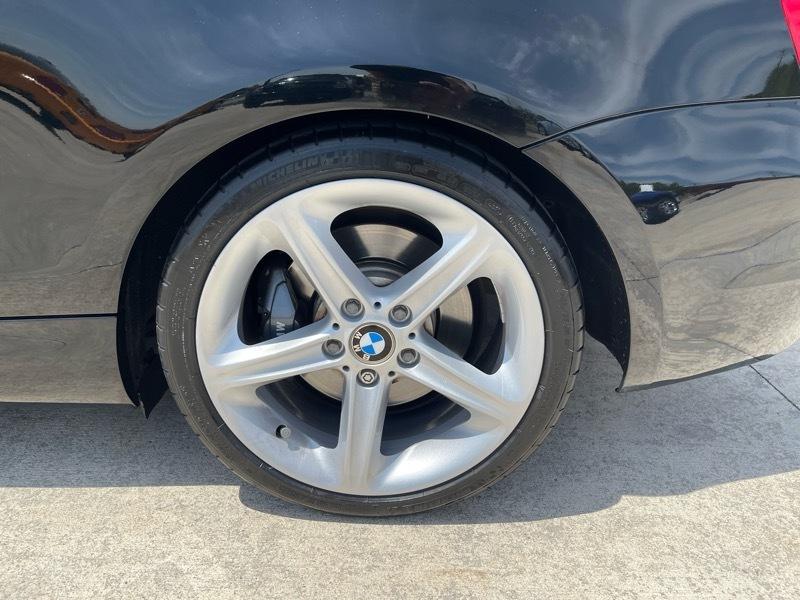 BMW 1-Series 135i Coupe 2008