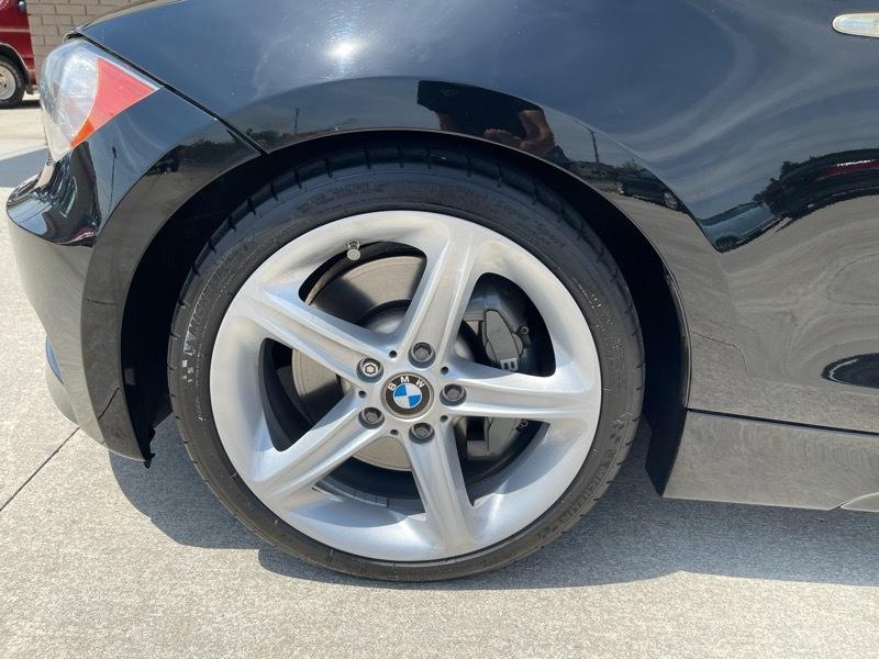 BMW 1-Series 135i Coupe 2008