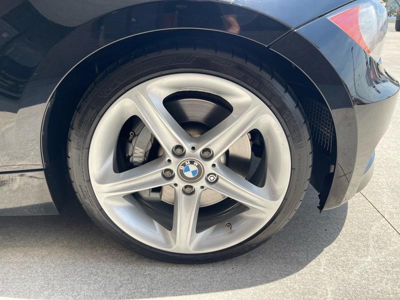 BMW 1-Series 135i Coupe 2008
