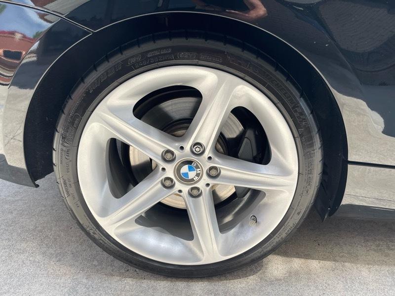 BMW 1-Series 135i Coupe 2008