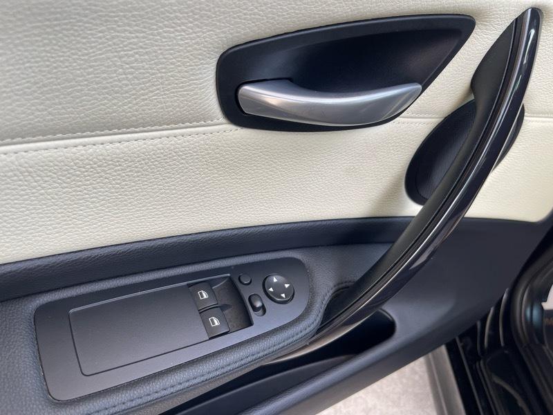 BMW 1-Series 135i Coupe 2008