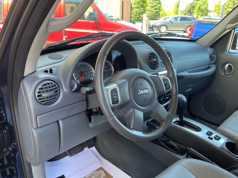 Jeep Liberty Limited 4WD 2005