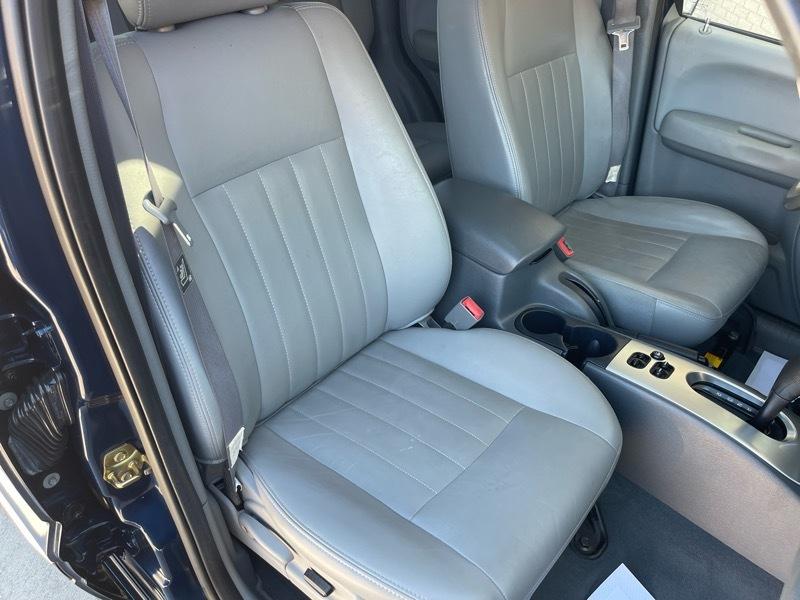 Jeep Liberty Limited 4WD 2005