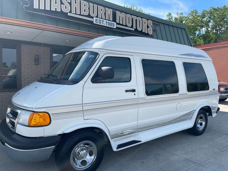 Dodge Ram Van 1500 127" WB Conversion 2000