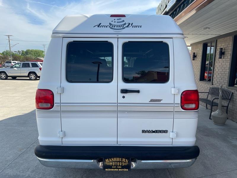 Dodge Ram Van 1500 127" WB Conversion 2000