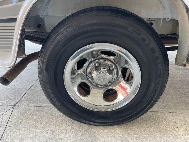 Dodge Ram Van 1500 127" WB Conversion 2000