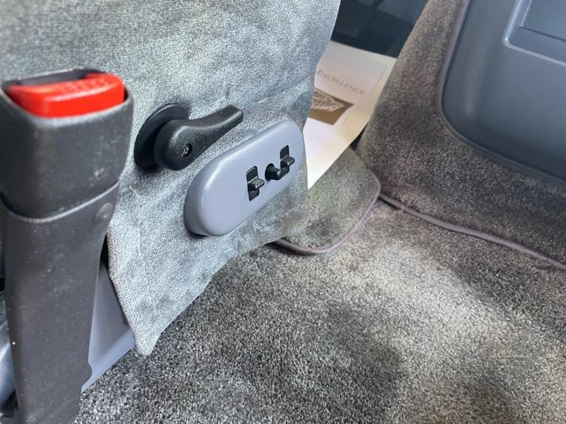 Dodge Ram Van 1500 127" WB Conversion 2000