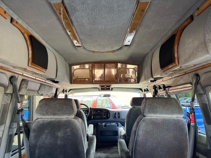Dodge Ram Van 1500 127" WB Conversion 2000