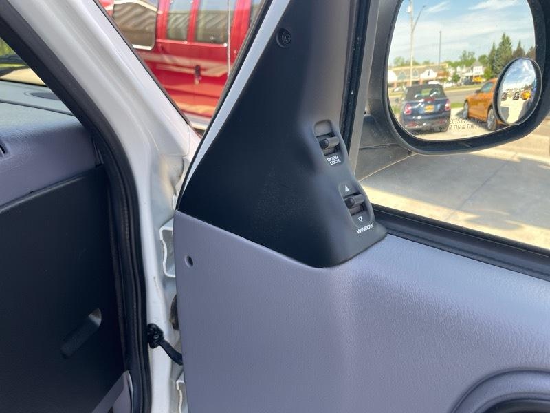 Dodge Ram Van 1500 127" WB Conversion 2000