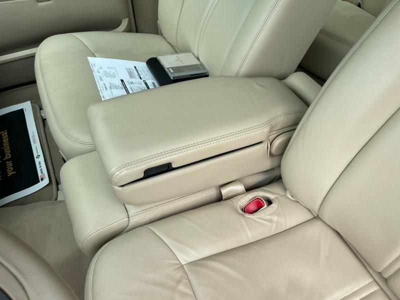 Lincoln Town Car Signature Limited 2010