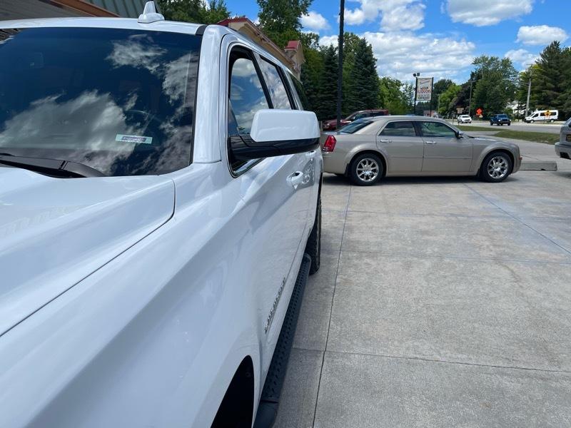 Chevrolet Suburban LT 4WD 2019