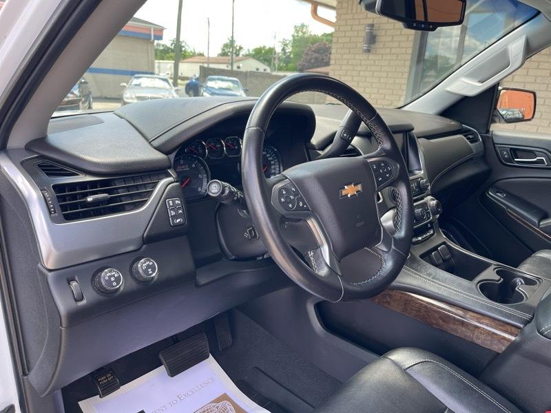 Chevrolet Suburban LT 4WD 2019