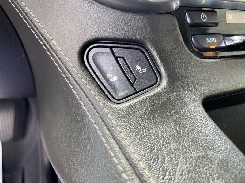 Chevrolet Suburban LT 4WD 2019