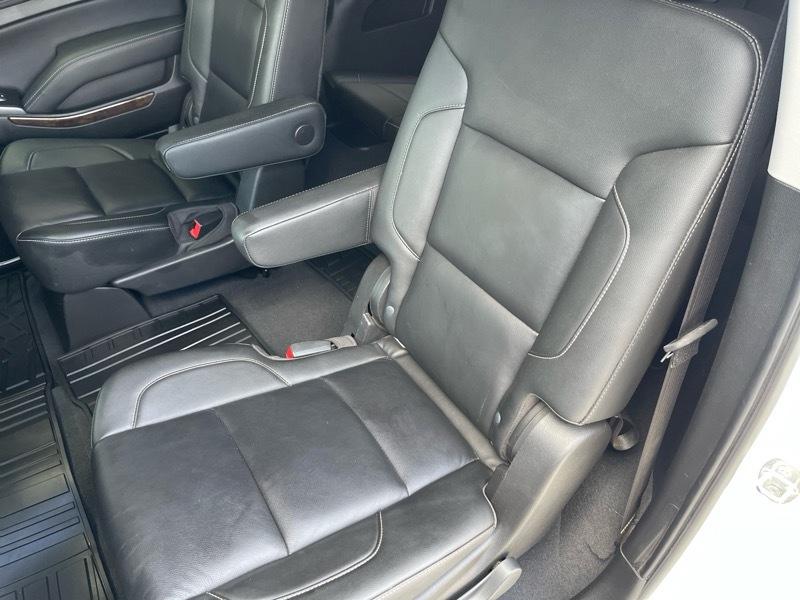 Chevrolet Suburban LT 4WD 2019