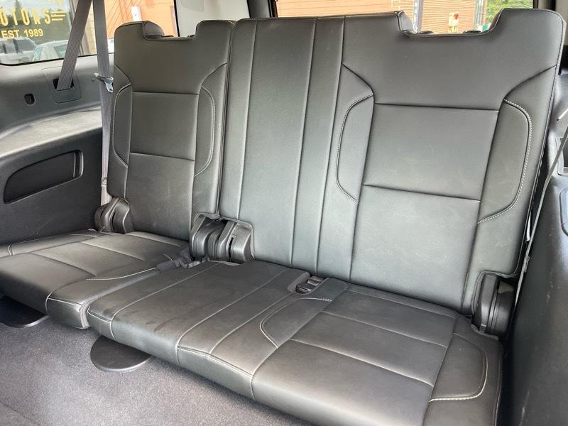 Chevrolet Suburban LT 4WD 2019