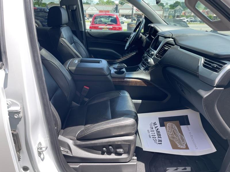 Chevrolet Suburban LT 4WD 2019