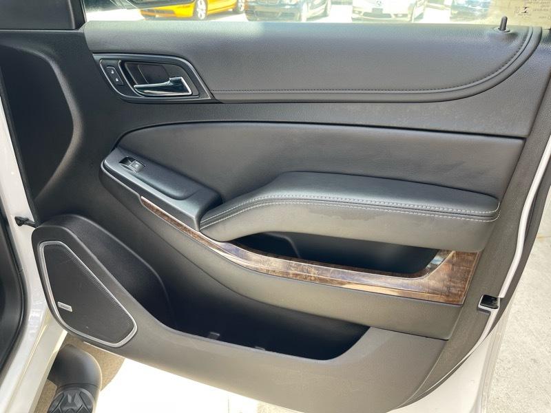 Chevrolet Suburban LT 4WD 2019