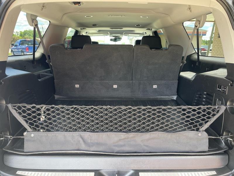 Chevrolet Suburban LT 4WD 2019