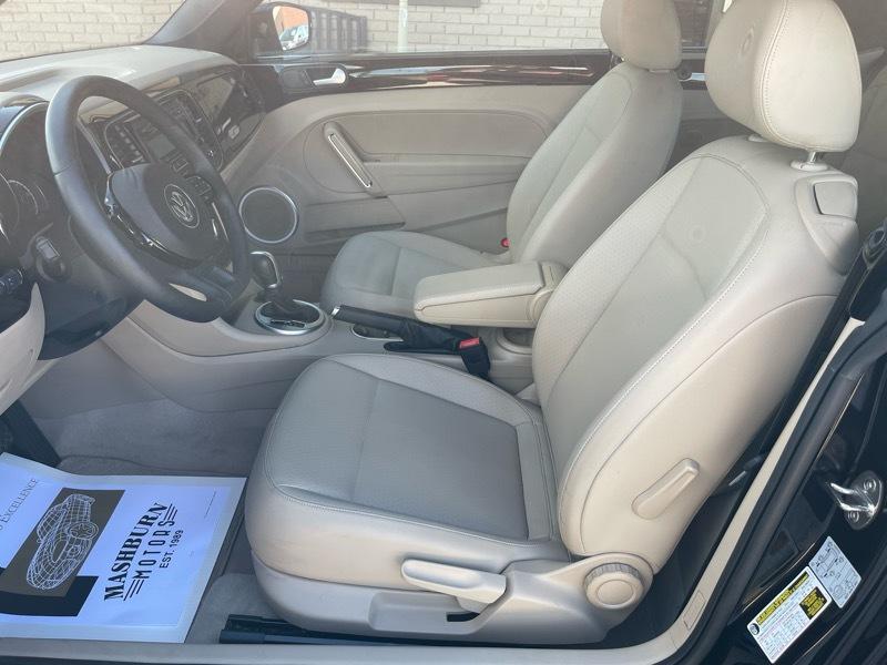 Volkswagen Beetle 1.8T PZEV Convertible 2015