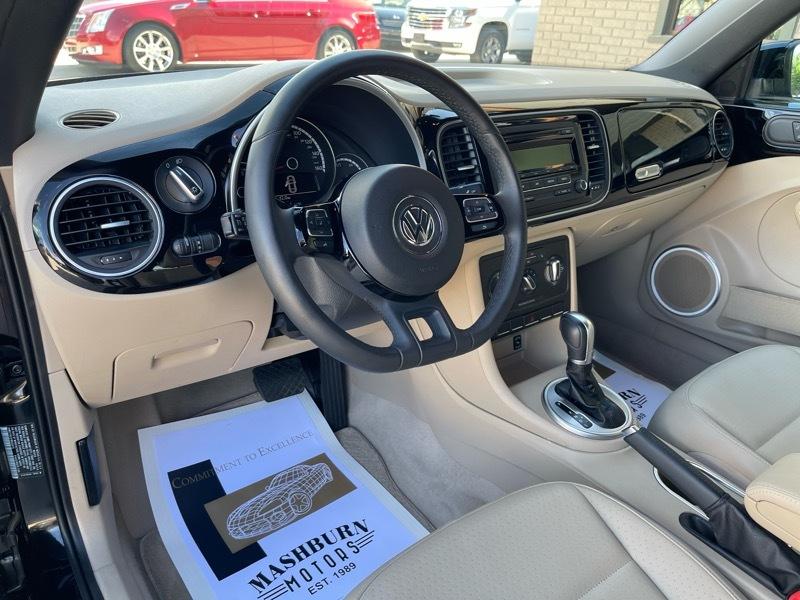 Volkswagen Beetle 1.8T PZEV Convertible 2015