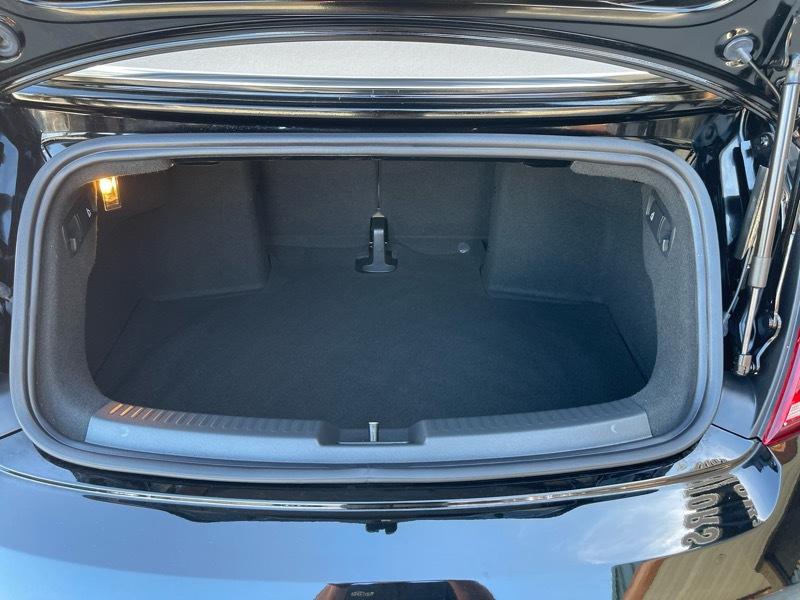 Volkswagen Beetle 1.8T PZEV Convertible 2015