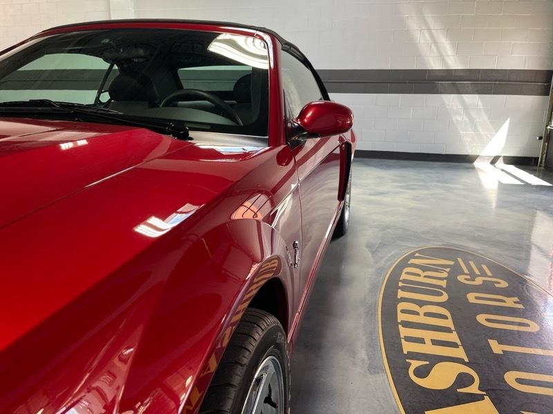Ford Mustang SVT Cobra Convertible 2003
