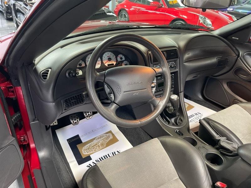Ford Mustang SVT Cobra Convertible 2003
