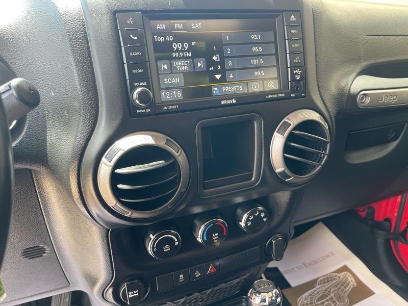 Jeep Wrangler  2015