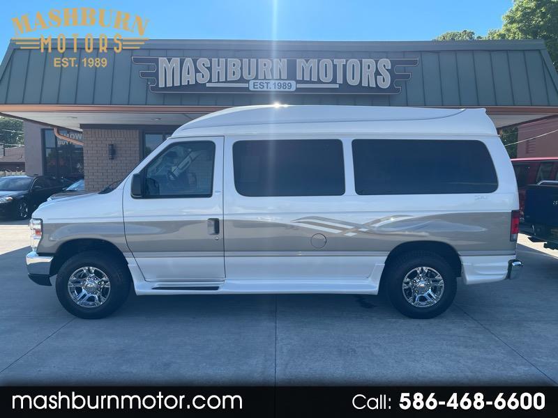 Ford Econoline E-150 2011
