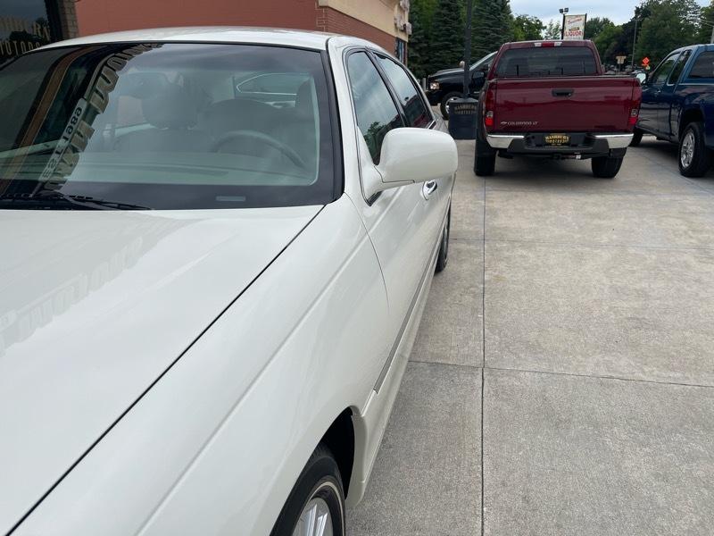 Lincoln Town Car Executive 2003