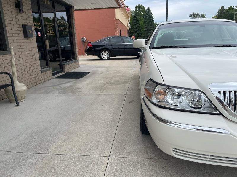 Lincoln Town Car Executive 2003