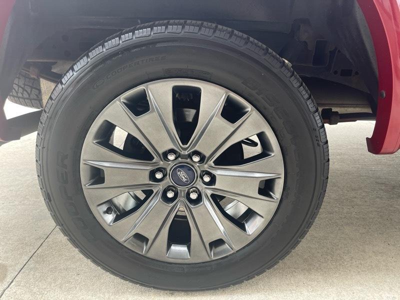 Ford F-150 Lariat SuperCrew 5.5-ft. Bed 4WD 2016