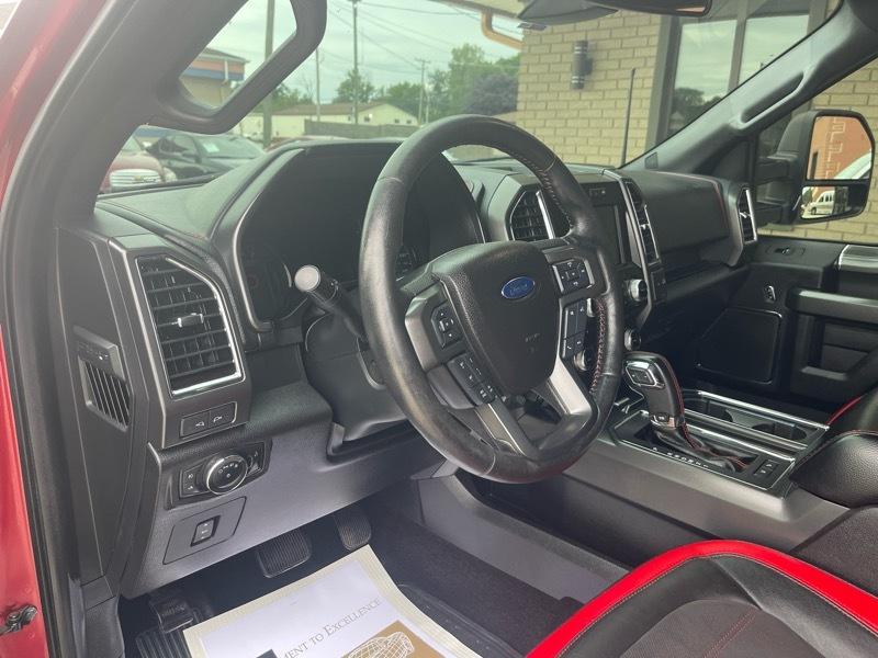Ford F-150 Lariat SuperCrew 5.5-ft. Bed 4WD 2016