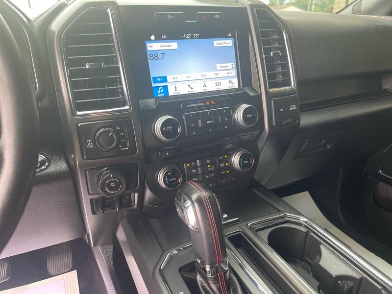 Ford F-150 Lariat SuperCrew 5.5-ft. Bed 4WD 2016