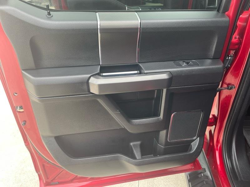 Ford F-150 Lariat SuperCrew 5.5-ft. Bed 4WD 2016