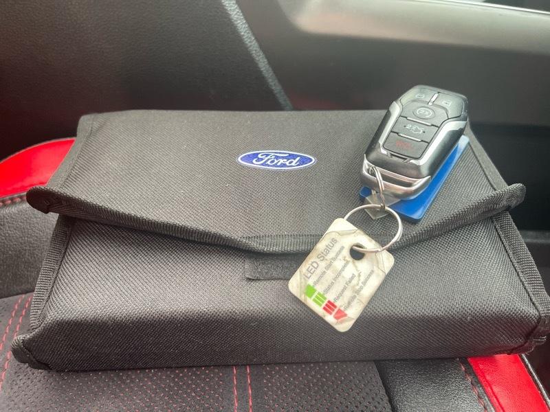 Ford F-150 Lariat SuperCrew 5.5-ft. Bed 4WD 2016