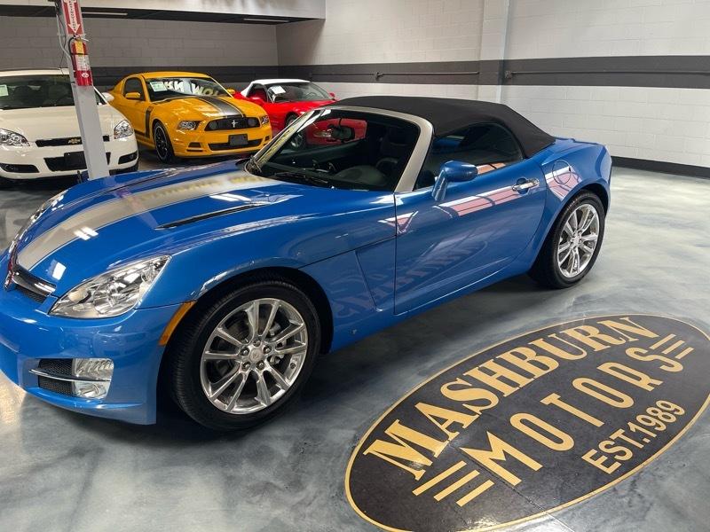Saturn Sky Hydro Blue Limited Edition 2009