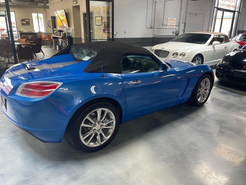 Saturn Sky Hydro Blue Limited Edition 2009