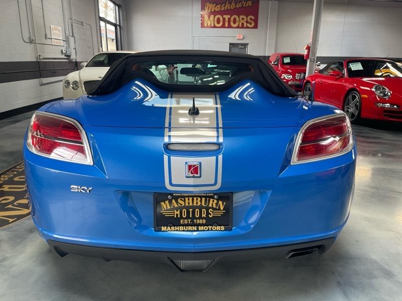 Saturn Sky Hydro Blue Limited Edition 2009