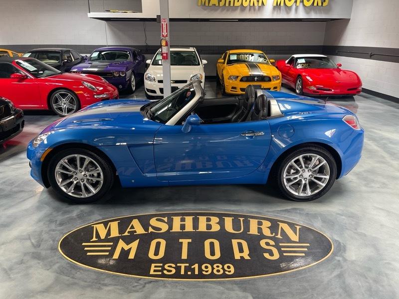 Saturn Sky Hydro Blue Limited Edition 2009